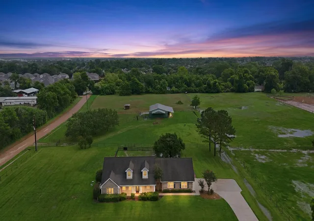 1st image of 4304 Skinner Ln, Richmond, TX 77406 | MLS# 87362656