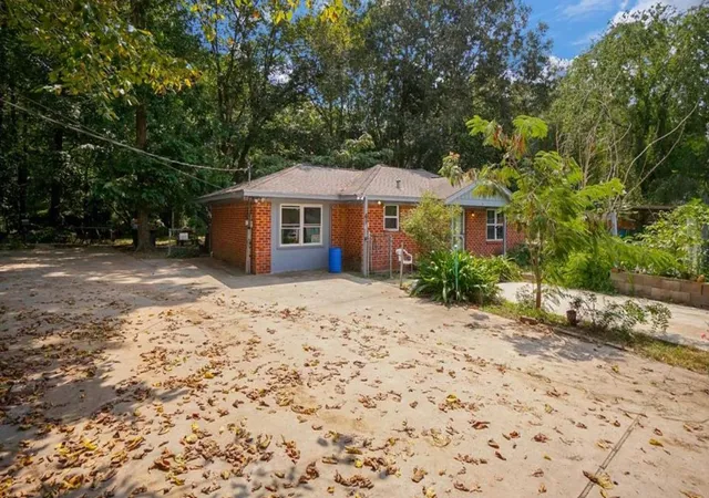 5th image of 26745 F M 2090 Rd, Splendora, TX 77372 | MLS# 74046435
