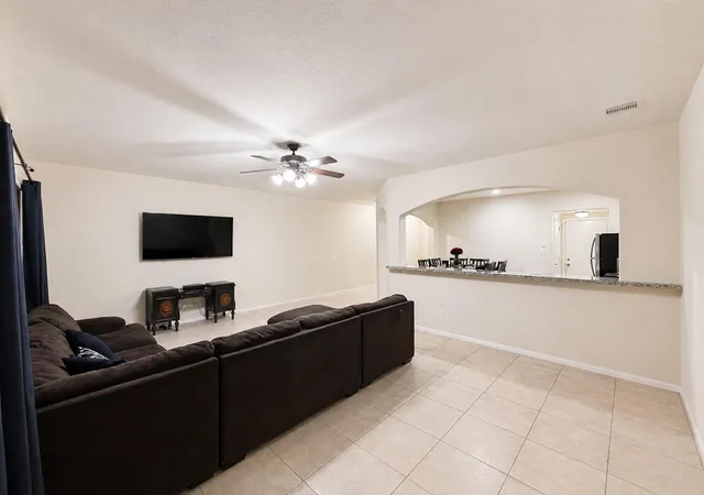 5th image of 1608 Grable Cove Ln, Spring, TX 77379 | MLS# 23758502