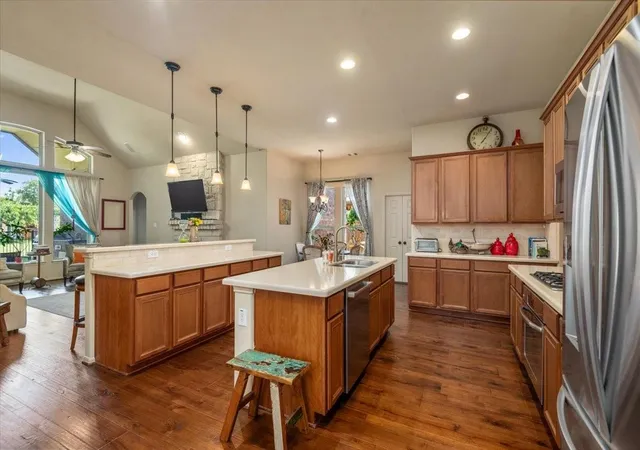 Photo 4 of Single family home for sale at 19707 Hubbard Crk Ct, Cypress, TX 77433 | MLS# 71750504 | Listing updated on 2026-08-31