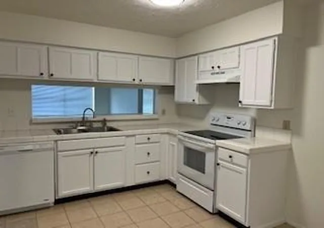 Photo 3 of Single family home for sale at 4503 Tangle Crk Ln, Spring, TX 77388 | MLS# 40821888 | Listing updated on 2026-09-15