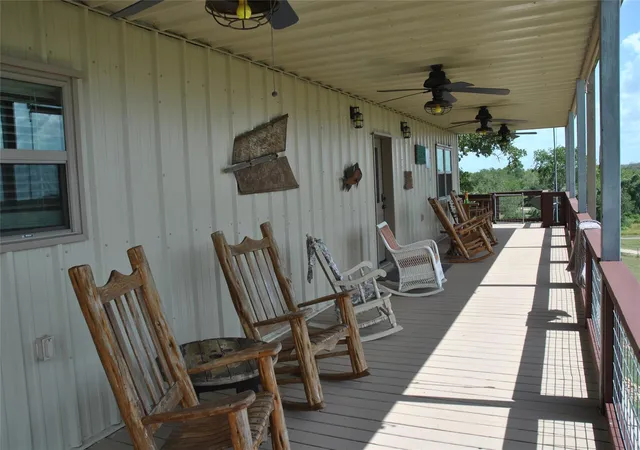 Photo 4 of Single family home for sale at 17377 Hwy 87 N, Victoria, TX 77976 | MLS# 223226 | Listing updated on 2026-08-28
