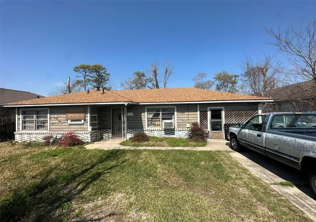 Photo 1 of Single family home for sale at 7001 Finch St, Houston, TX 77028 | MLS# 39394748 | Listing updated on 2026-04-01