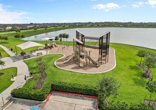 25th image of 9410 Songlark Crest Dr, Baytown, TX 77521 | MLS# 90212014