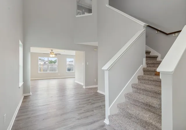 Photo 4 of Sale Pending at 5607 Violet Path Ln, Houston, TX 77085 | MLS# 86825331 | Listing updated on 2026-08-28