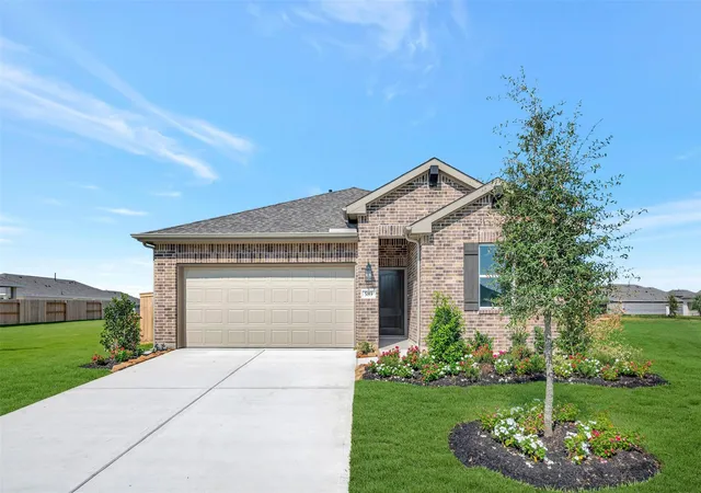 2nd image of 583 Day Station Dr, Dayton, TX 77535 | MLS# 68802022