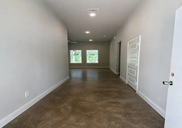 3rd image of 15506 Arrowhead Loop W, Willis, TX 77378 | MLS# 20134868