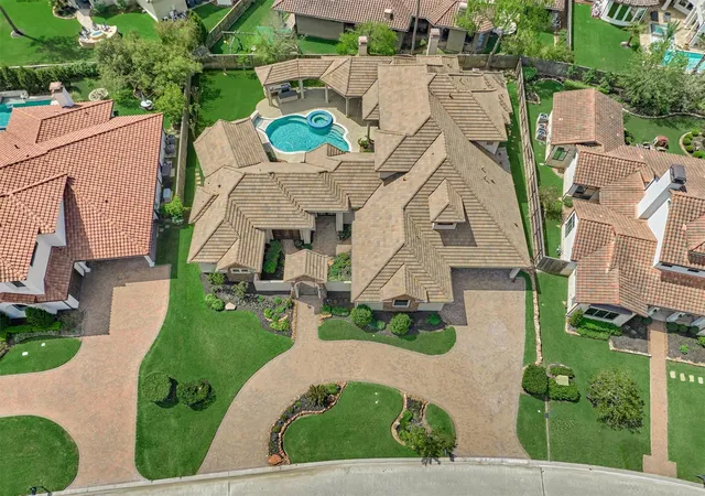 Single family home for sale at 25 Post Shadow Est Dr, Spring, TX 77389 | MLS# 51822156 | Listing updated on 2026-06-09