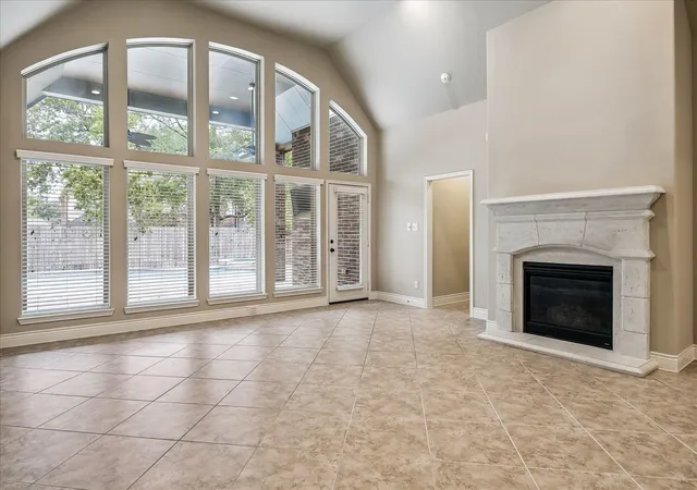 Photo 3 of Sale Pending at 18638 Roslyn Springs Dr, Spring, TX 77388 | MLS# 44780324 | Listing updated on 2026-09-19
