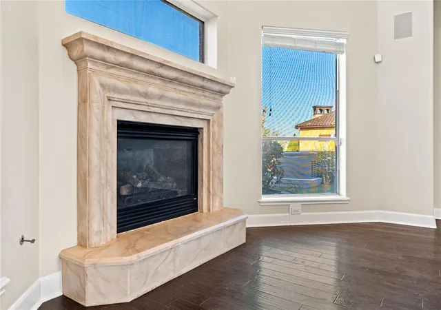 Photo 4 of Single family home for sale at 505 Constellation Blvd, League City, TX 77573 | MLS# 41347725 | Listing updated on 2026-08-06