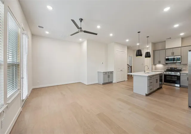 3rd image of 1526 Colonial Junction Dr, Katy, TX 77493 | MLS# 62151304