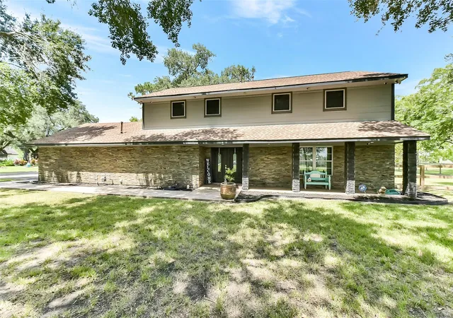 1st image of 4190 County Road 145, Alvin, TX 77511 | MLS# 61556188
