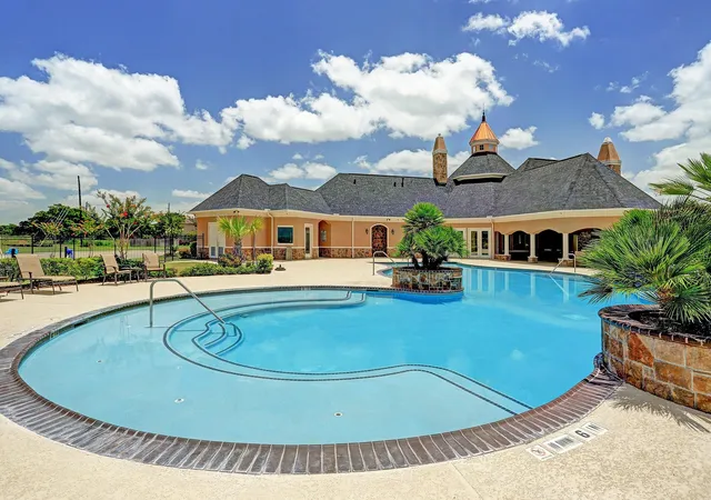 32nd image of 5806 Chamberlain Xing, Rosenberg, TX 77471 | MLS# 13825559