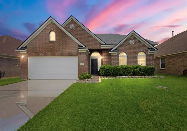 Homes for sale in Baytown, TX | 5915 Annatto Dr, Baytown, TX 77521 | MLS# 10683234
