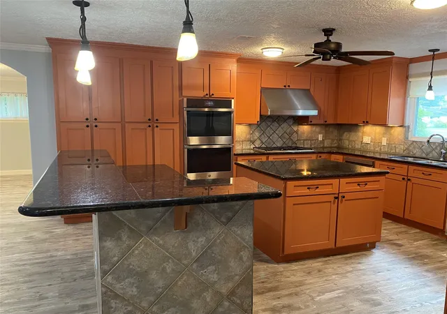 5th image of 9614 Greenwillow St, Houston, TX 77096 | MLS# 63959033