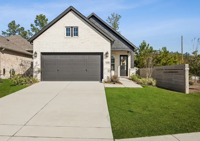 Photo 2 of Single family home for sale at 15611 Red Panda Rd, Conroe, TX 77302 | MLS# 6827270 | Listing updated on 2026-09-02