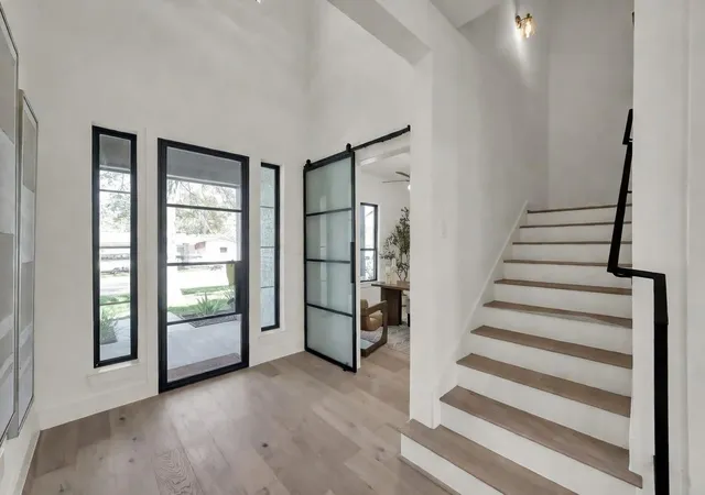 5th image of 9537 Kerrwood Ln, Houston, TX 77080 | MLS# 96914447