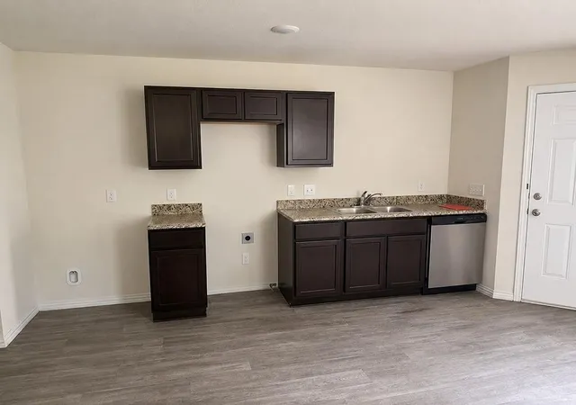 Photo 3 of Sale Pending at 4423 Trigg St, Houston, TX 77093 | MLS# 33193624 | Listing updated on 2026-08-19