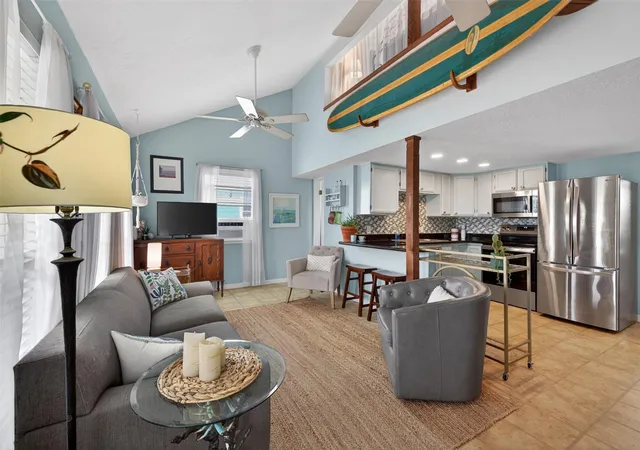 Photo 4 of Single family home for sale at 4134 Liberty Dr, Galveston, TX 77554 | MLS# 96650492 | Listing updated on 2026-10-12