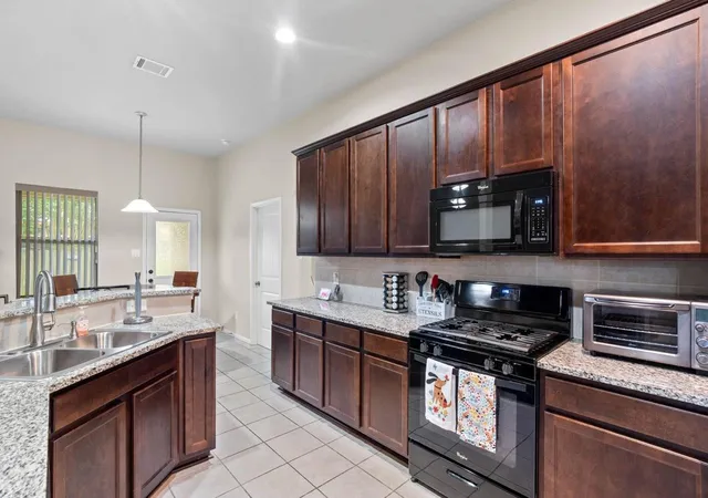 Photo 3 of Single family home for sale at 22575 Range Hvn Ln, Porter, TX 77365 | MLS# 82488143 | Listing updated on 2026-06-20