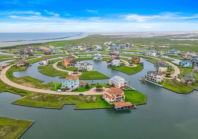 48th image of 21 Loggerhead, Hitchcock, TX 77563 | MLS# 92284895