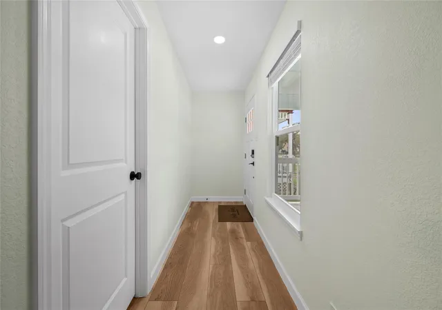 Photo 3 of Single family home for sale at 2811 Ave O 1/2, Galveston, TX 77550 | MLS# 51746096 | Listing updated on 2026-09-01