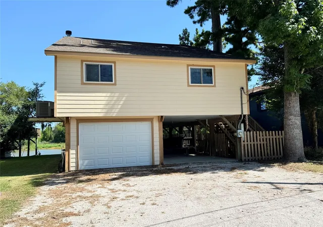 Photo 2 of Single family home for sale at 83 Lakeside, Trinity, TX 75862 | MLS# 18608939 | Listing updated on 2026-08-06
