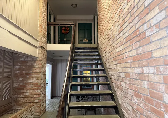 Photo 2 of Condo for sale at 2224 S Piney Point Rd #223, Houston, TX 77063 | MLS# 2716791 | Listing updated on 2026-07-09