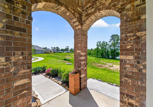 4th image of 24720 Windward Birch Wy, Huffman, TX 77336 | MLS# 45168353