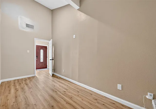 image of 12114 Mckamy Dr, Houston, TX 77067 | MLS# 23758190