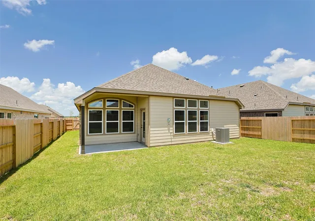 32nd image of 340 Magnolia View Dr, Pattison, TX 77423 | MLS# 17885239
