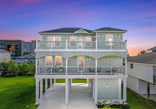 2nd image of 1102 64th St, Galveston, TX 77551 | MLS# 27179823