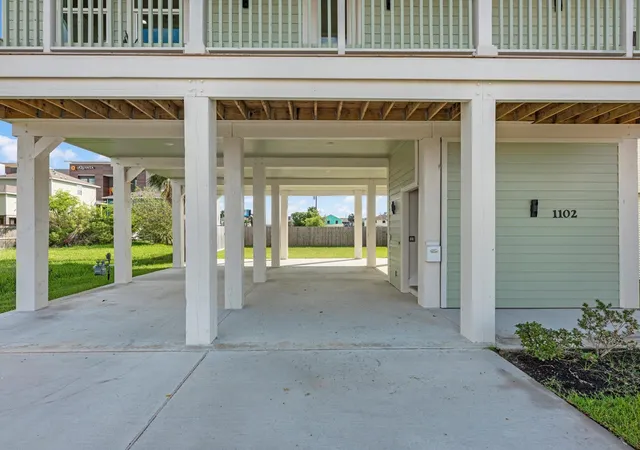 3rd image of 1102 64Th St, Galveston, TX 77551 | MLS# 27179823