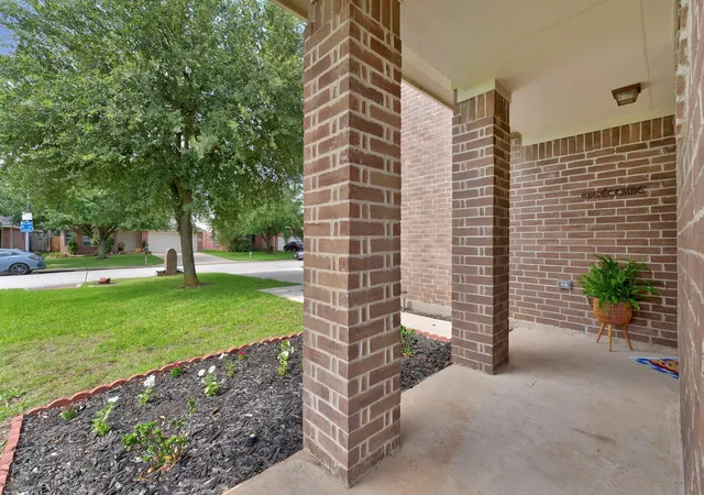 5th image of 25318 Barmby Dr, Tomball, TX 77375 | MLS# 83226166