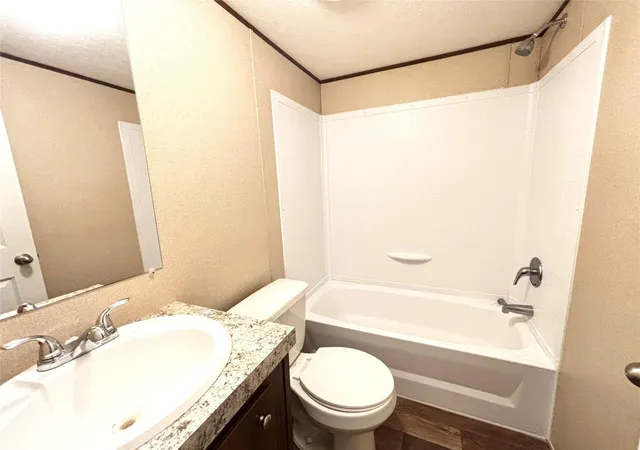 5th image of 300 Cherokee Ln, Onalaska, TX 77360 | MLS# 87104446