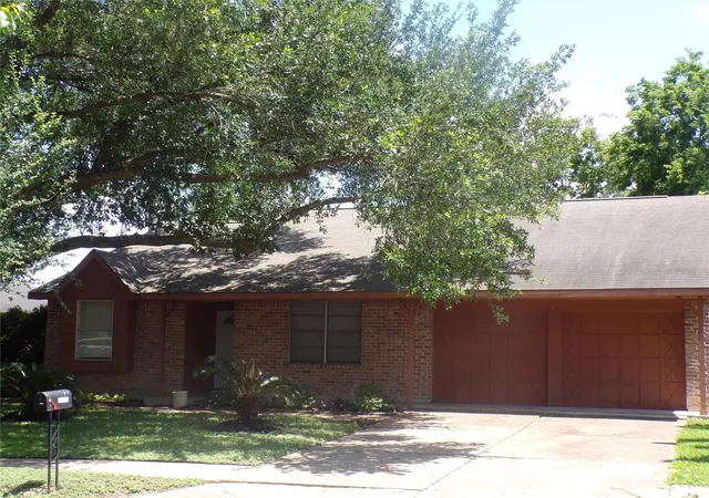 Homes for sale in Houston, TX | 10707 Carvel Ln, Houston, TX 77072 | MLS# 96030711