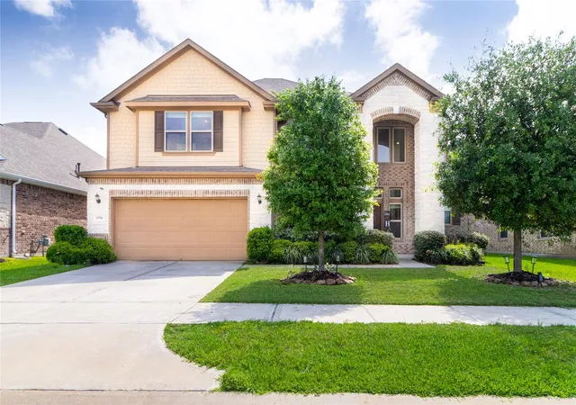 1st image of 15706 Easton Gate Ln, Houston, TX 77044 | MLS# 10768860