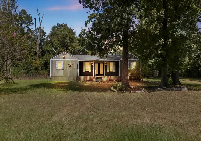1st image of 15017 Twin Lake Dr, Conroe, TX 77306 | MLS# 62384958
