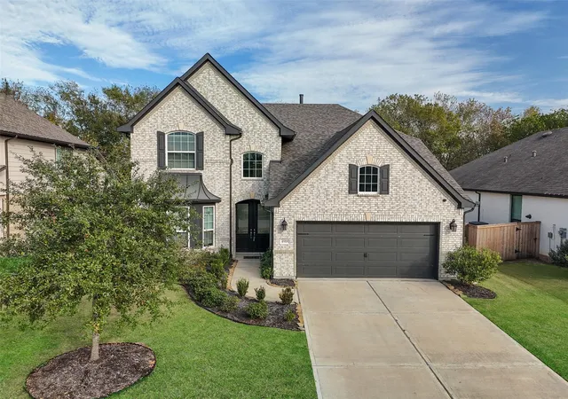 1st image of 4918 Bent Tree Dr, Fulshear, TX 77441 | MLS# 86174163