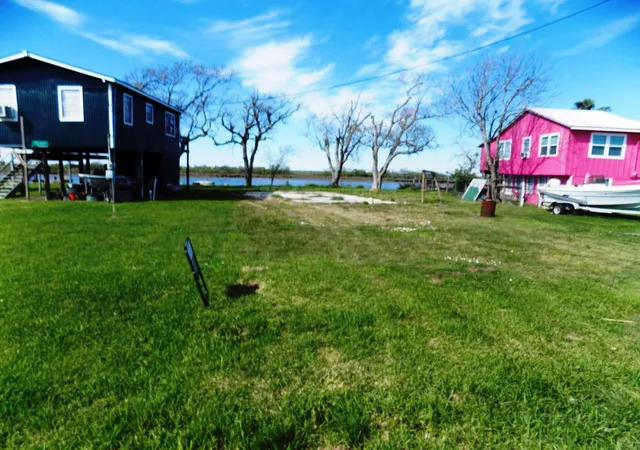 1st image of 144 616, Sargent, TX 77414 | MLS# 78118429