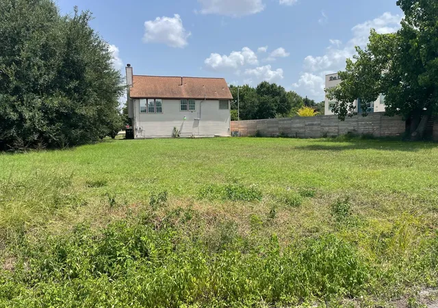 Photo 4 of Land for sale at 2003 Nagle St, Houston, TX 77004 | MLS# 65420437 | Listing updated on 2026-08-29