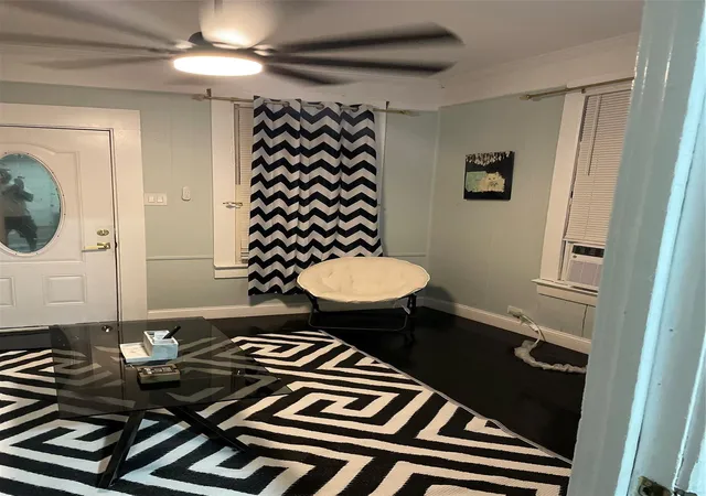 Photo 3 of Single family home for sale at 1214 42Nd St, Galveston, TX 77550 | MLS# 23445416 | Listing updated on 2026-08-29