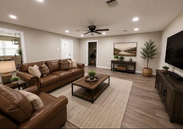 Photo 4 of Single family home for sale at 2818 Spa Dr, Deer Park, TX 77536 | MLS# 54067367 | Listing updated on 2026-09-28