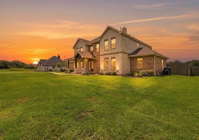 2nd image of 6842 Cherry Bayou Dr, Baytown, TX 77523 | MLS# 68502030