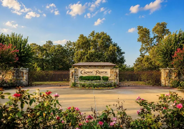 Photo 36 of Single family home for sale at 10332 Crown Ranch Blvd, Montgomery, TX 77316 | MLS# 31010647 | Listing updated on 2026-07-08