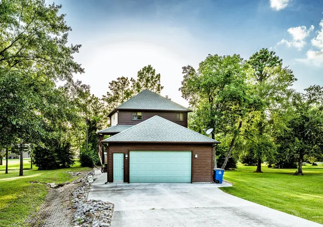 5th image of 48 Hillsborough Dr, Huntsville, TX 77340 | MLS# 79150467