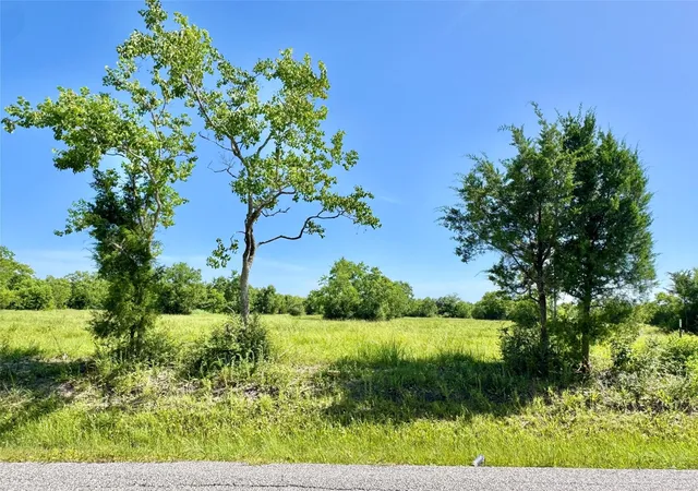 Photo 1 of Land for sale at 11945 7th Street, Santa Fe, TX 77510 | MLS# 51155710 | Listing updated on 2026-09-11