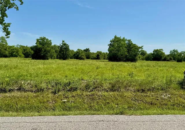 Photo 3 of Land for sale at 11945 7th Street, Santa Fe, TX 77510 | MLS# 51155710 | Listing updated on 2026-09-11