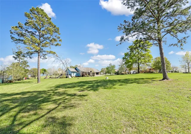 Photo 3 of Single family home for sale at 367 Fawn Rd, Livingston, TX 77351 | MLS# 92301656 | Listing updated on 2026-09-09
