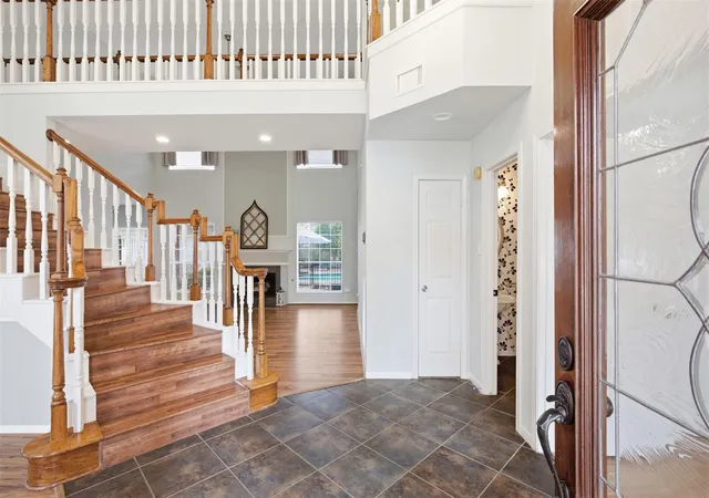 Photo 3 of Single family home for sale at 323 Magic Oaks Ct, Spring, TX 77388 | MLS# 31354976 | Listing updated on 2026-09-20